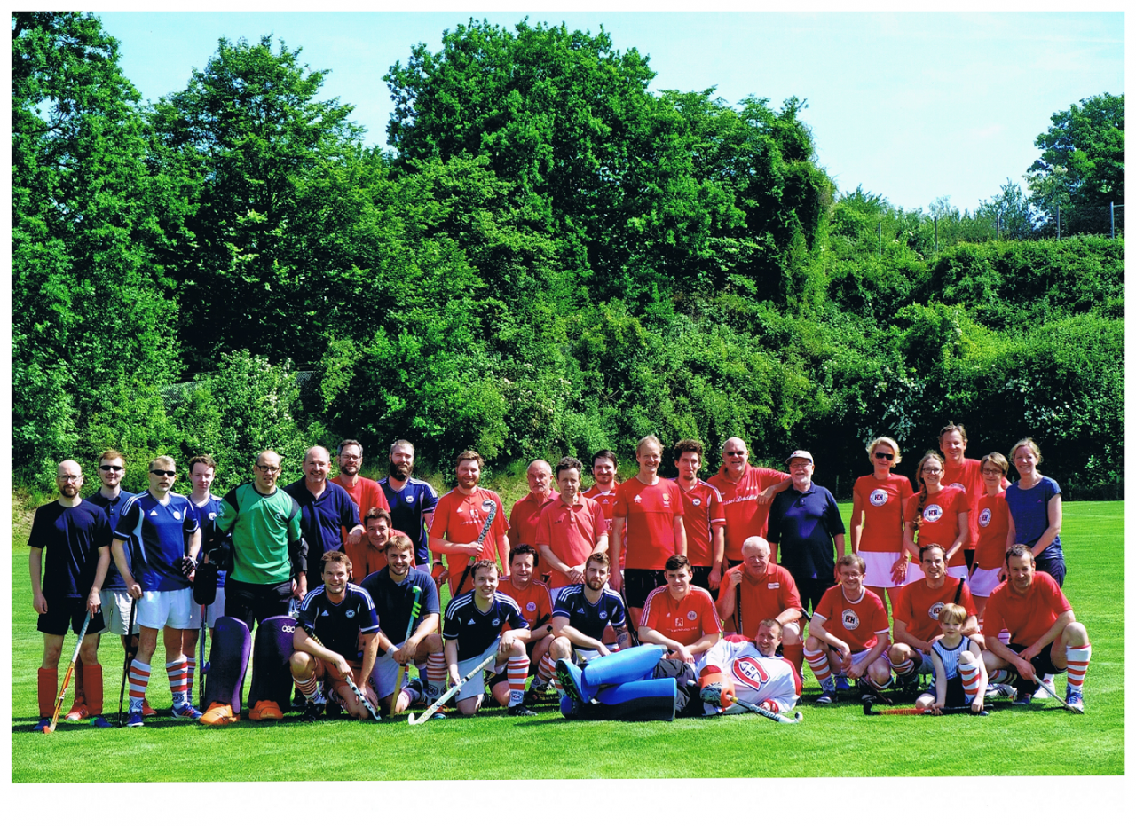 Vatertagsspiel mit 33 Spielern